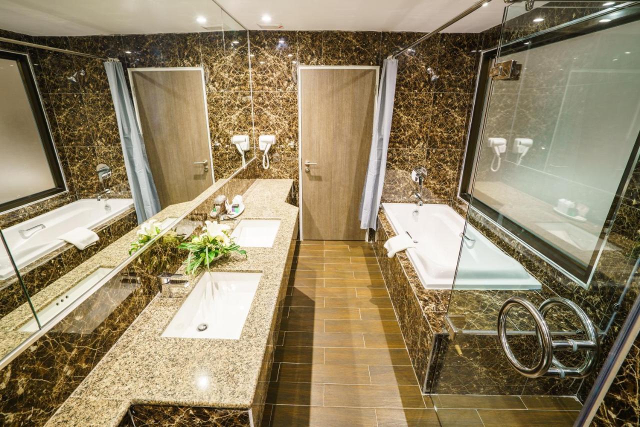 New Season Square Hotel Hat Yai Eksteriør bilde