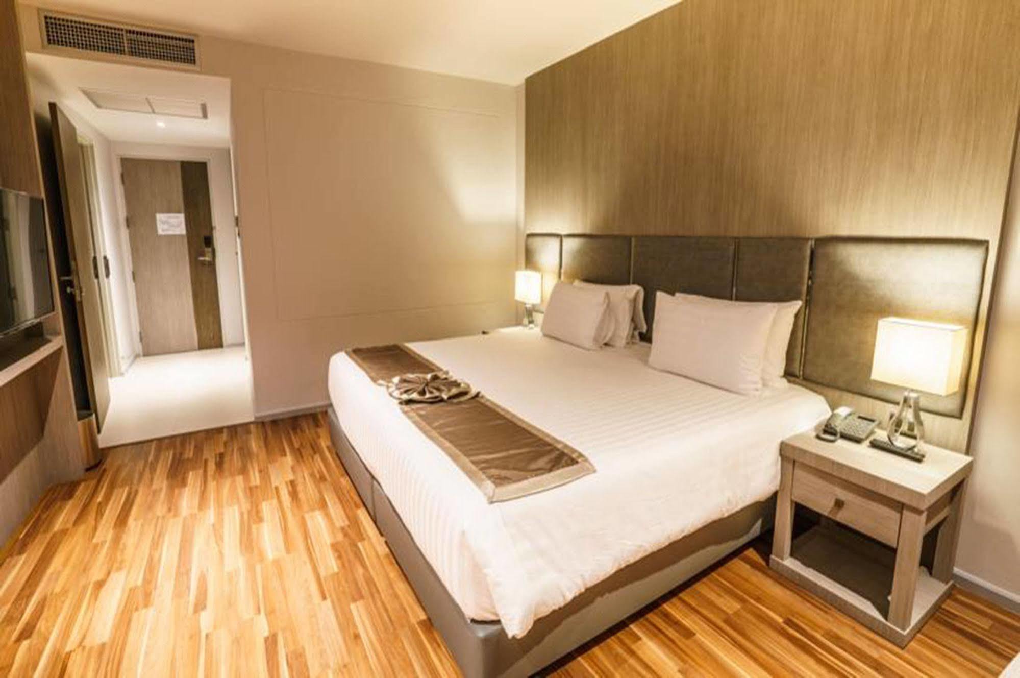 New Season Square Hotel Hat Yai Eksteriør bilde